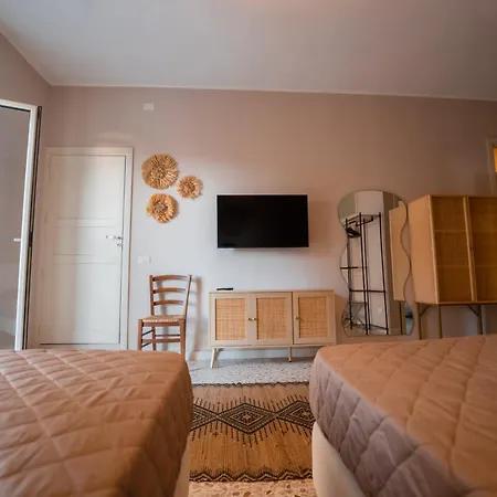 Casa Manbru By Apartament *